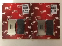 2 X TRW Lucas Rennbremsbeläge vorn MCB893CRQ...