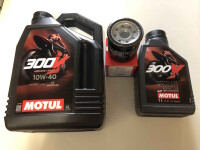 Ölwechselkit MOTUL Öl 300V 10W-40+Ölfilter...